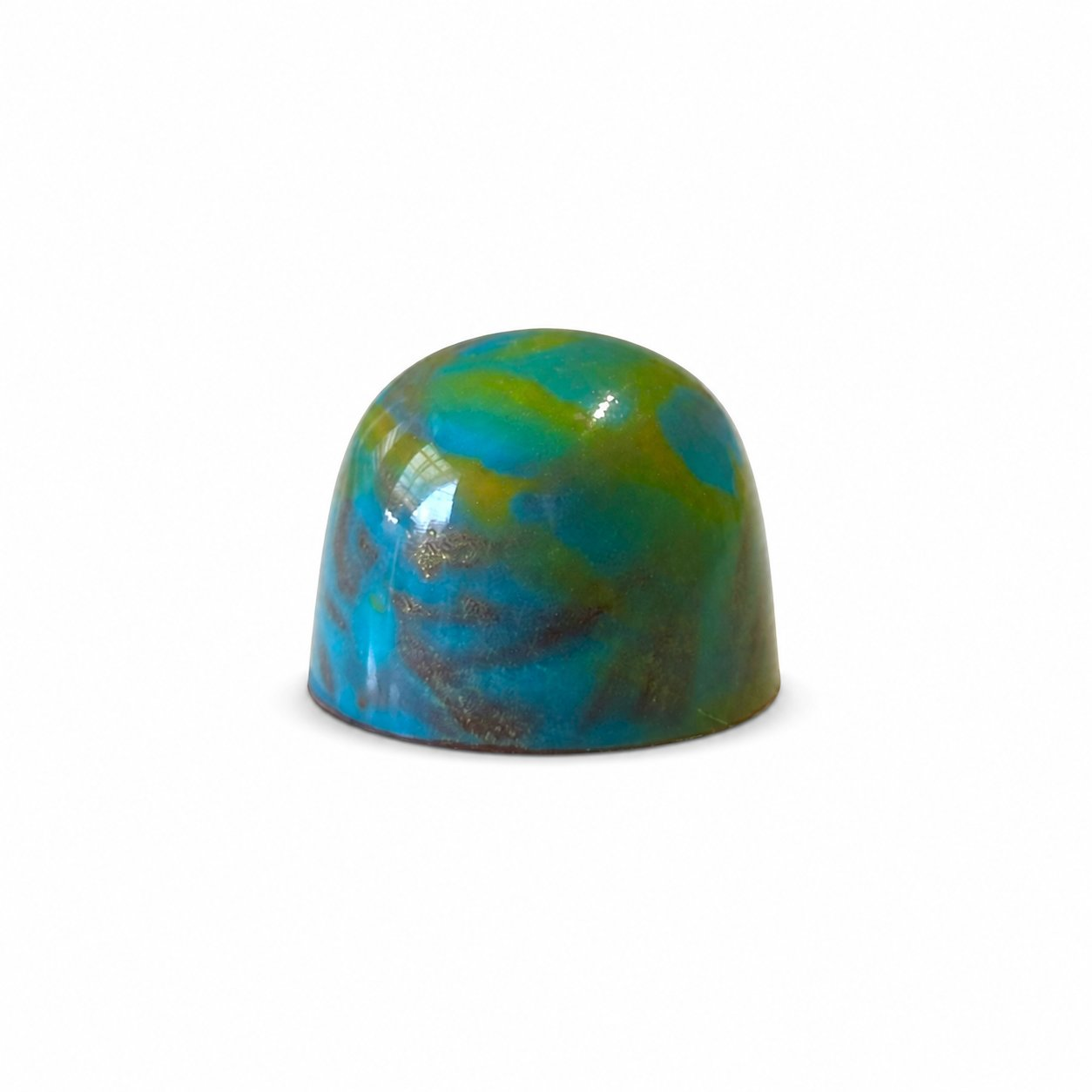 Milk Caramel chocolate bonbon with bronze and white speckled finish